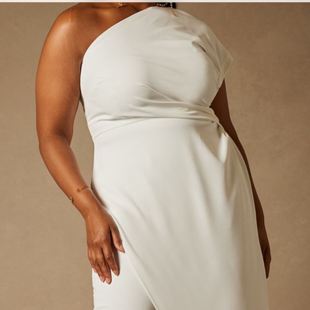 Bridal by ELOQUII One Shoulder Draped Tunic Top